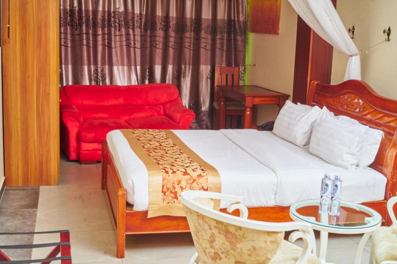 La Grande Hotel Kampala Eksteriør billede