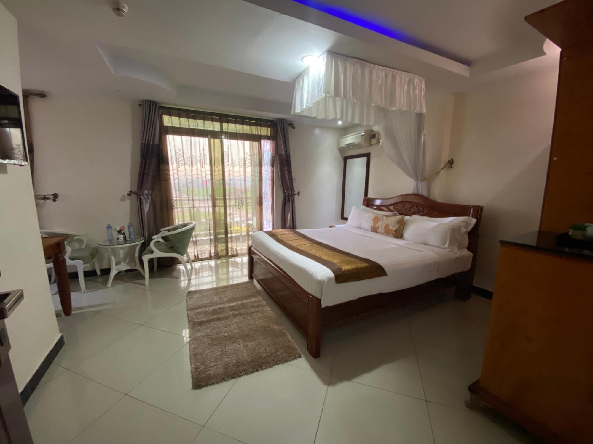 La Grande Hotel Kampala Eksteriør billede