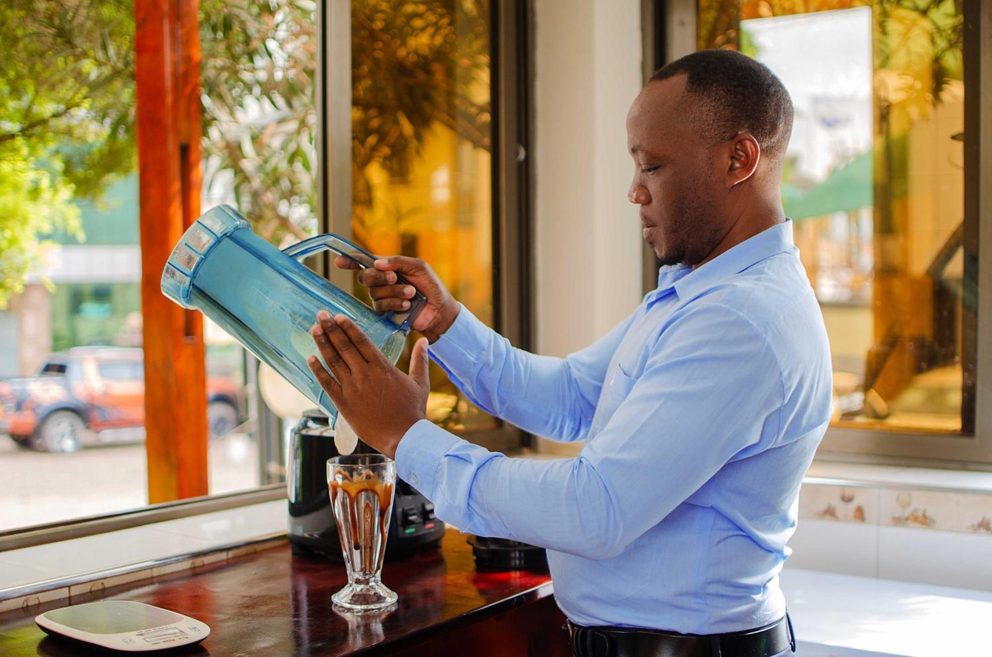 La Grande Hotel Kampala Eksteriør billede