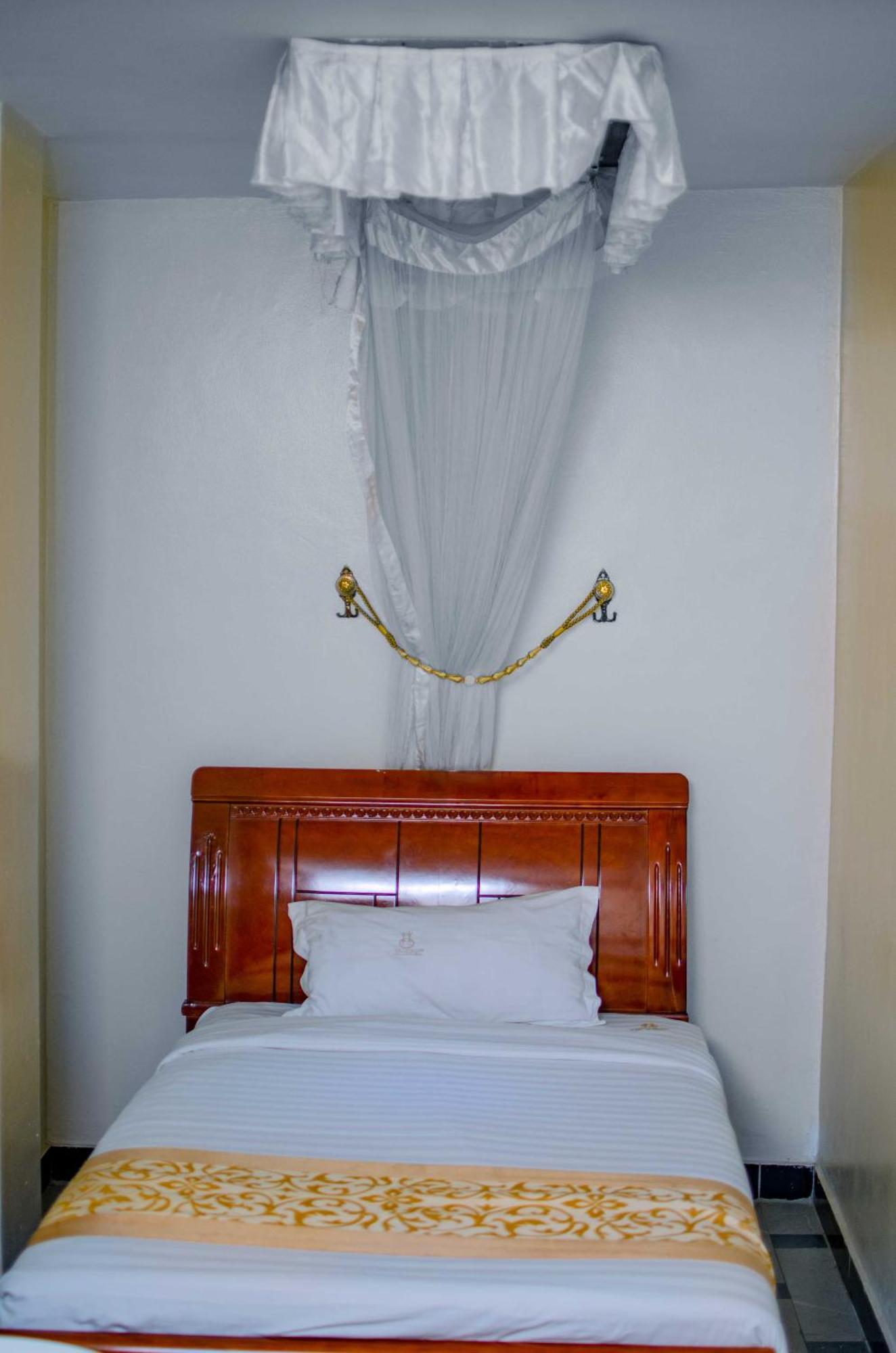 La Grande Hotel Kampala Eksteriør billede
